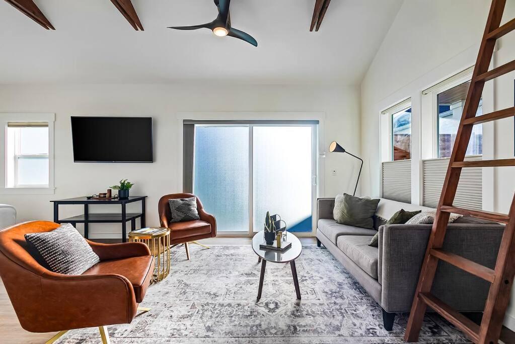 Walk To The Waterfront! The South Sound Suite ทาโคมา ภายนอก รูปภาพ
