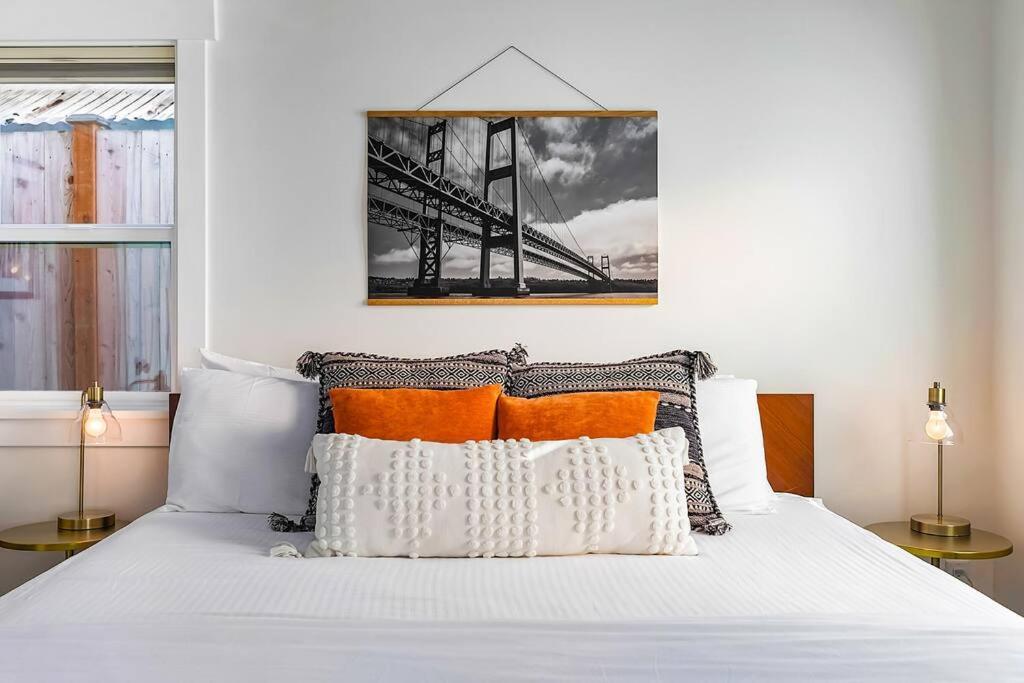 Walk To The Waterfront! The South Sound Suite ทาโคมา ภายนอก รูปภาพ